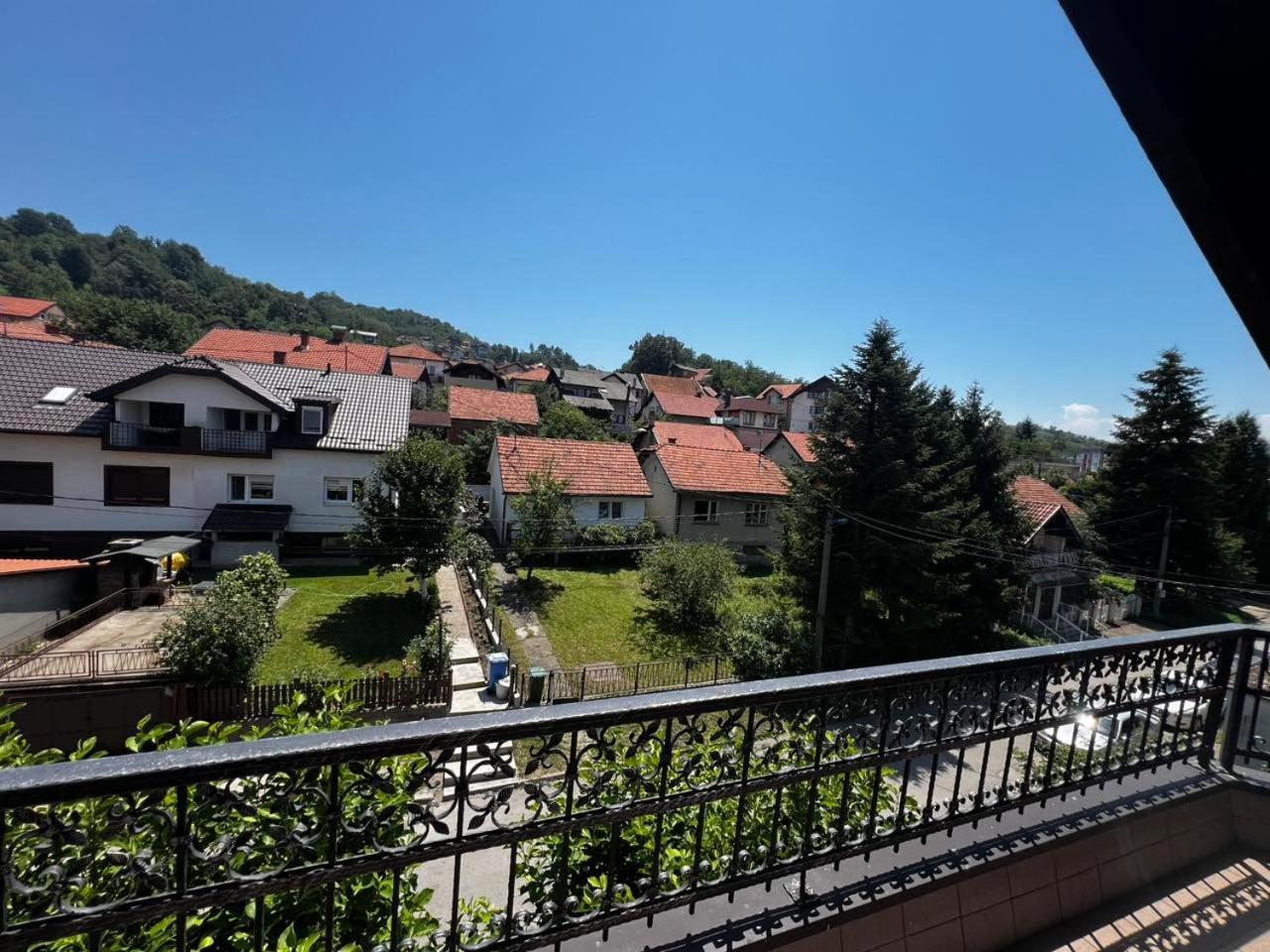 Hostel Tuzla Exterior photo