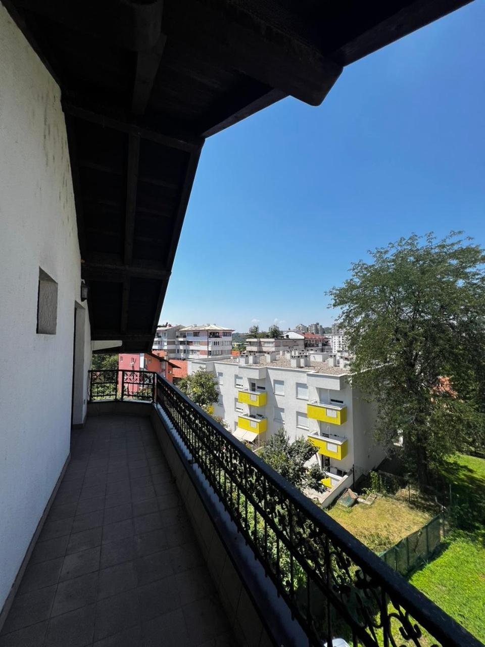 Hostel Tuzla Exterior photo