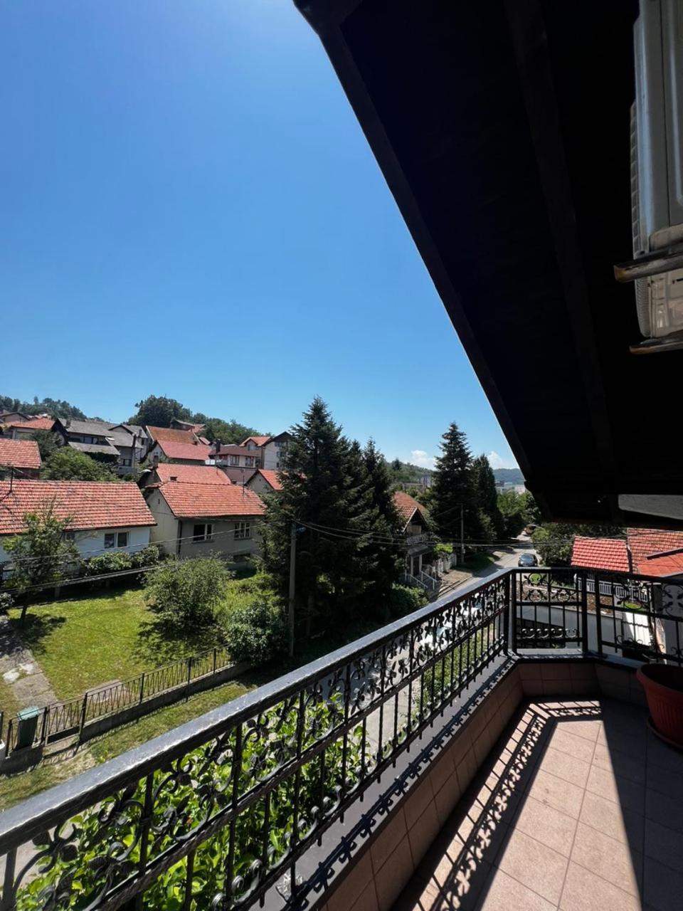 Hostel Tuzla Exterior photo