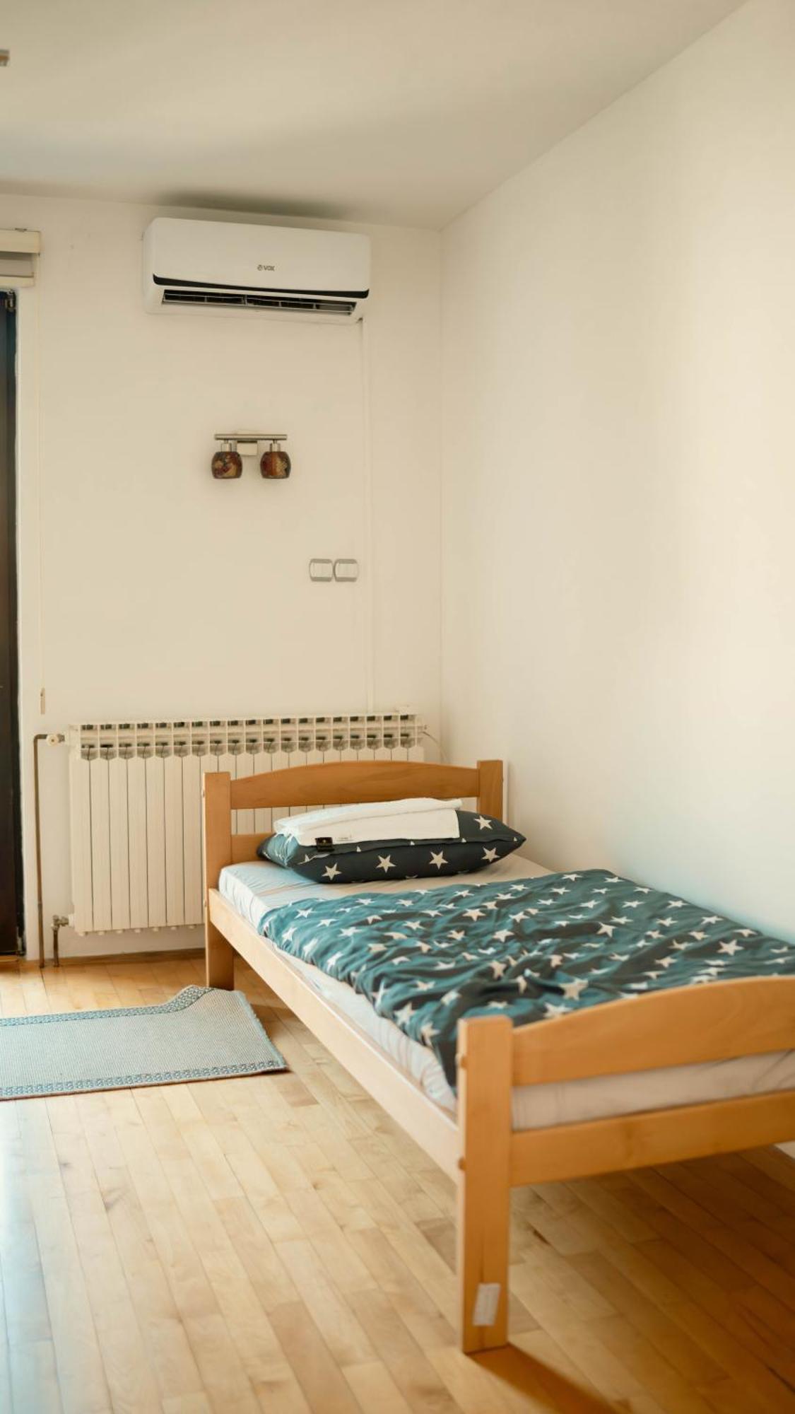 Hostel Tuzla Exterior photo